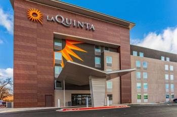 La Quinta Inn & Suites by Wyndham Lubbock West Medical Center