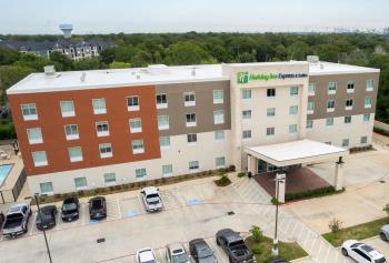 Holiday Inn Express & Suites Houston NASA - Boardwalk Area